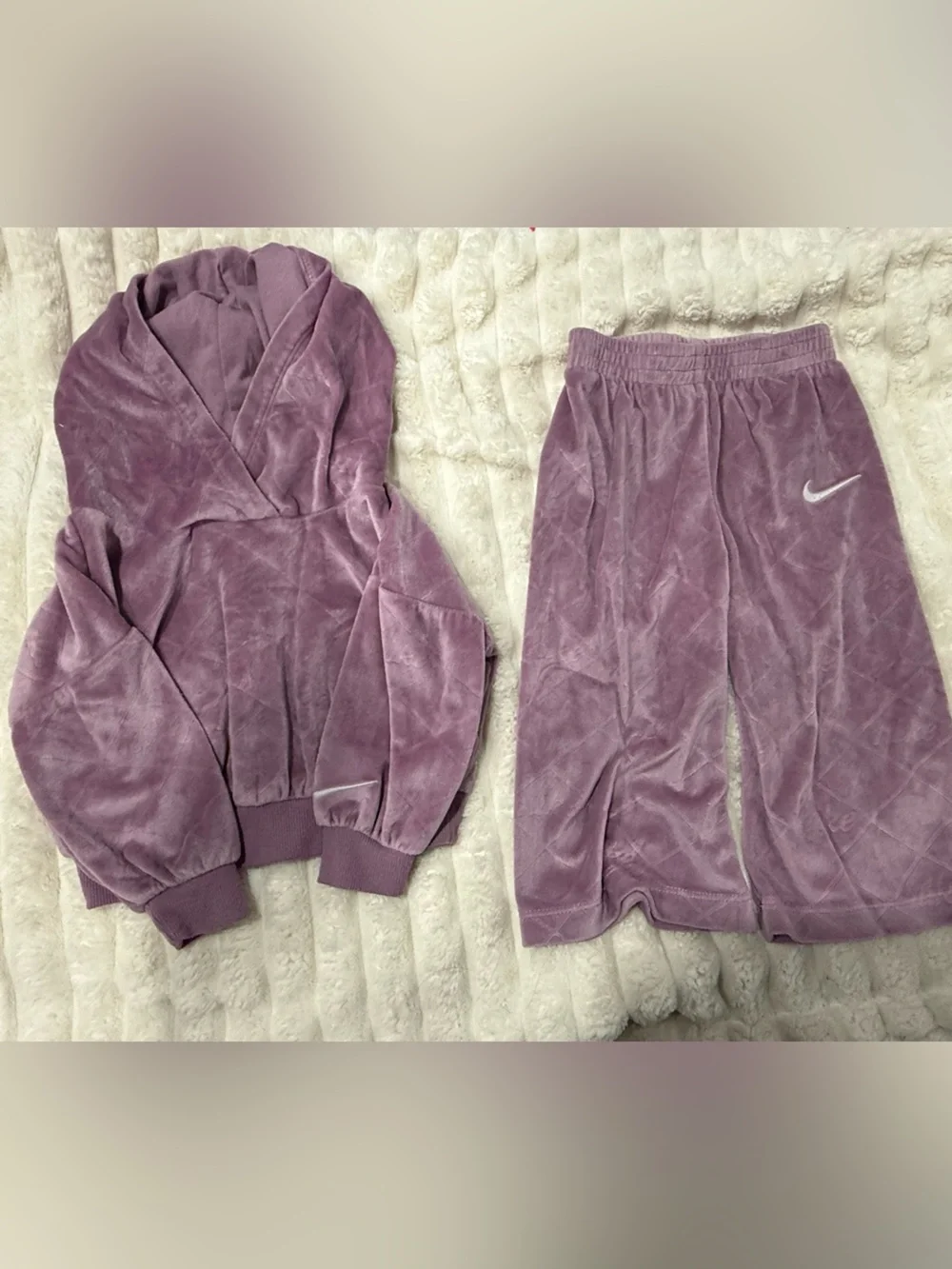Nike Kids Lilac Velour Jogger Pants with Swoosh